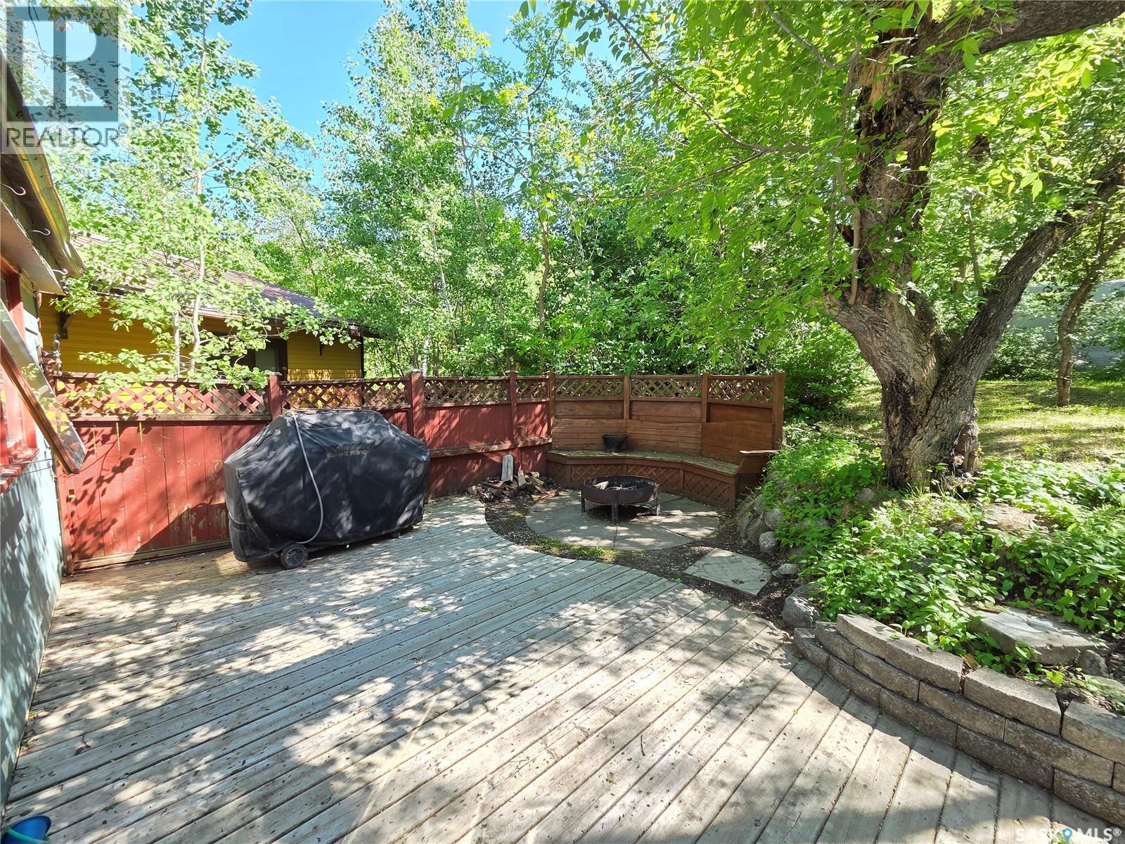 825 Lakeside AVENUE — photo 11