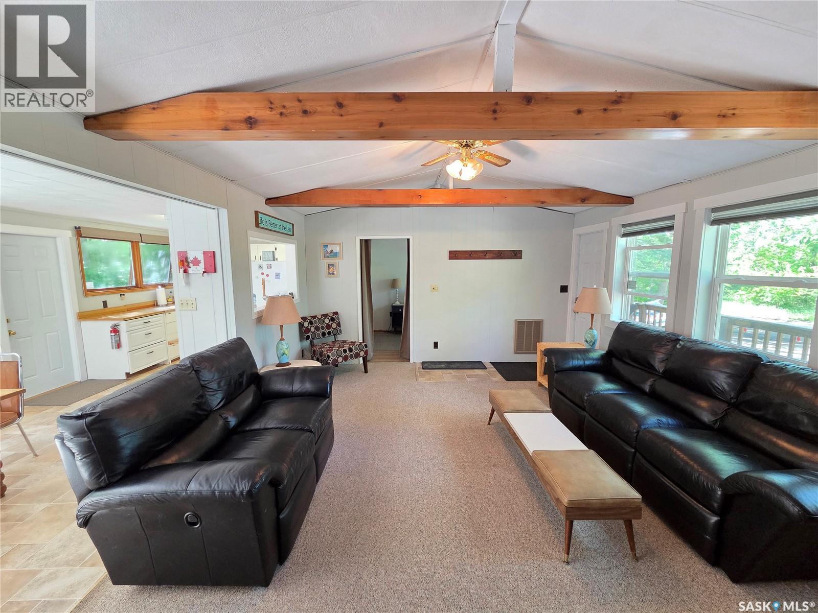 825 Lakeside AVENUE — photo 29