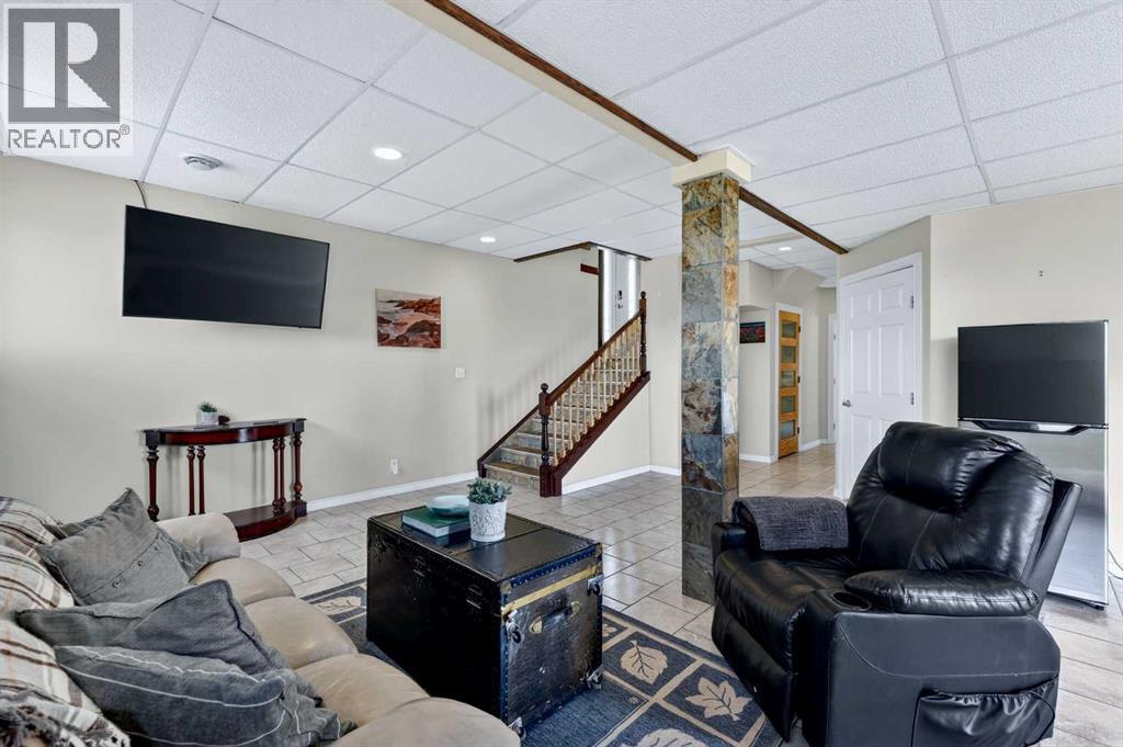232054 Range Road 243A - 29