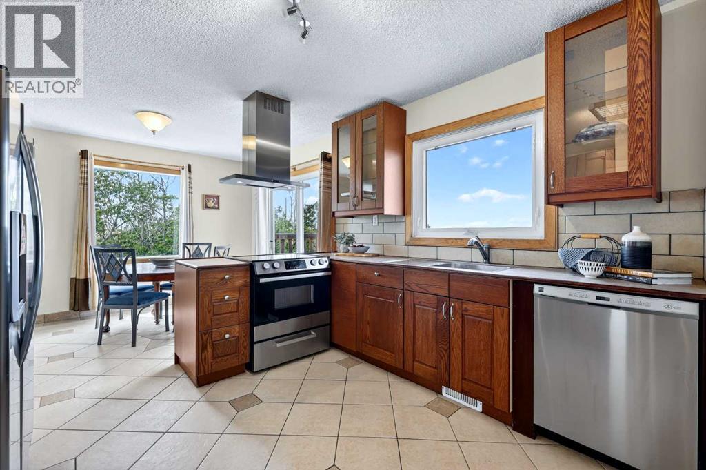 232054 Range Road 243A - 15