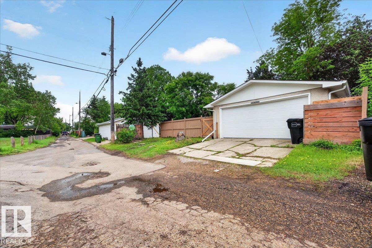 16206 79A AV NW - 58
