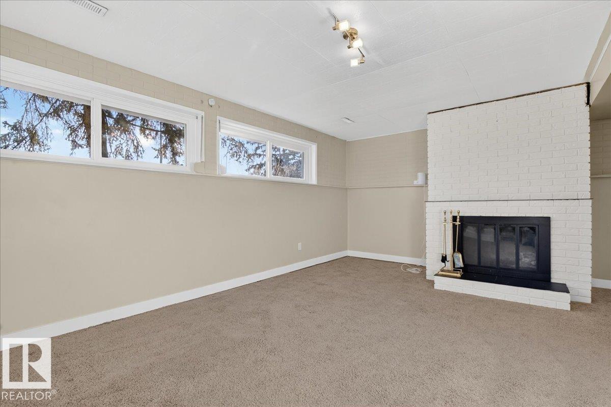 16206 79A AV NW - 40