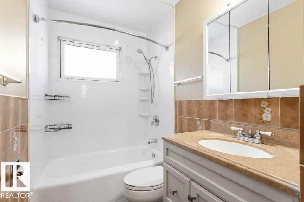 16206 79A AV NW - 23