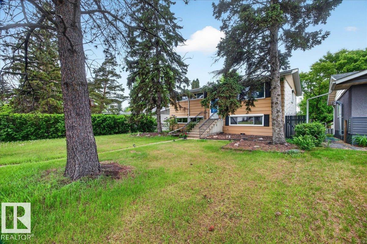 16206 79A AV NW - 52