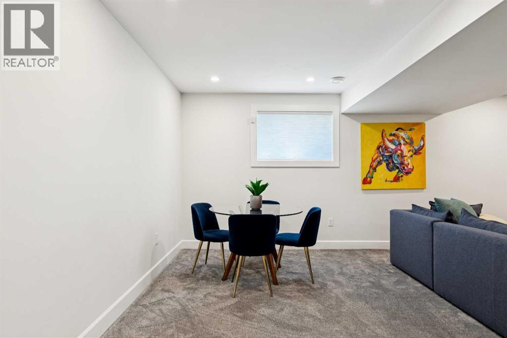 3004 Hampton Crescent SW — photo 33
