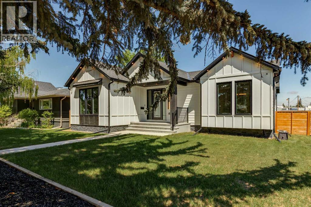 3004 Hampton Crescent SW — photo 44
