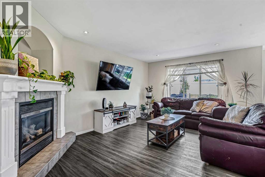 143 Silver Springs Way NW - photo 3