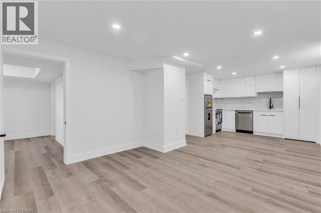 113 GREEN Road - 22