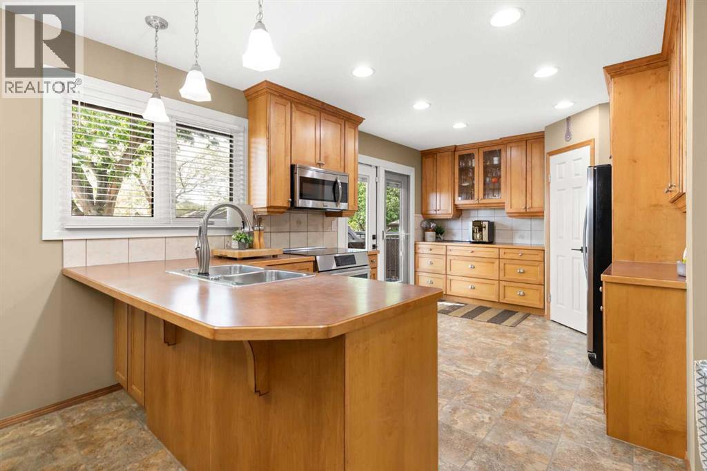 37 Cooper Road SE — photo 11