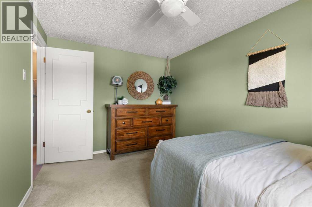 37 Cooper Road SE — photo 27