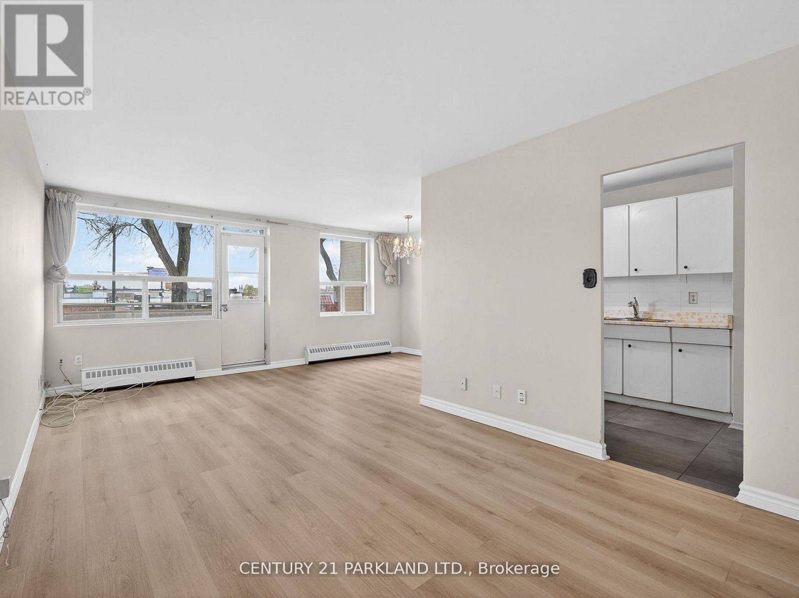 #202 2961 DUFFERIN STREET - 16