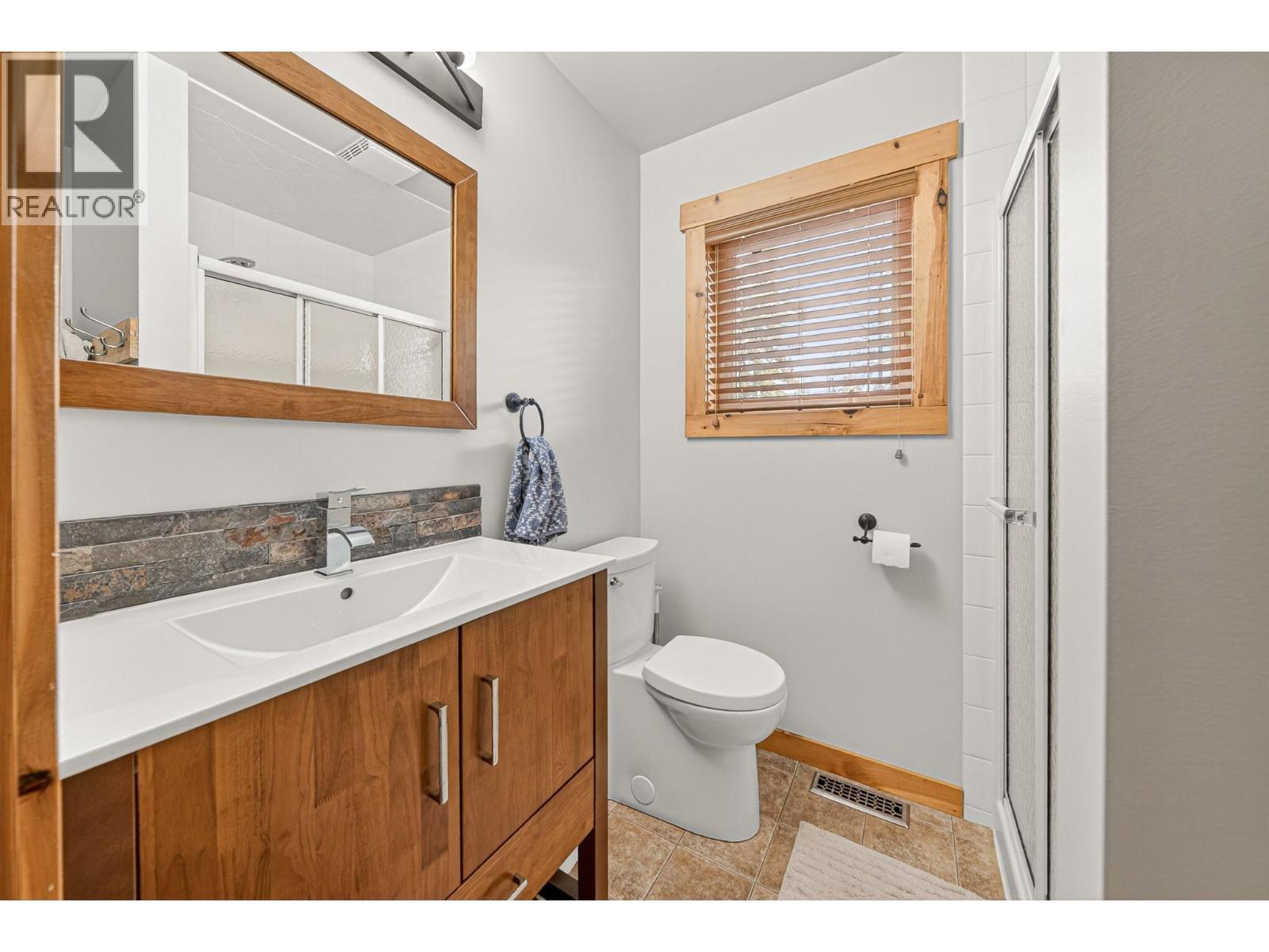 19 Alpine Trail Crescent - 34