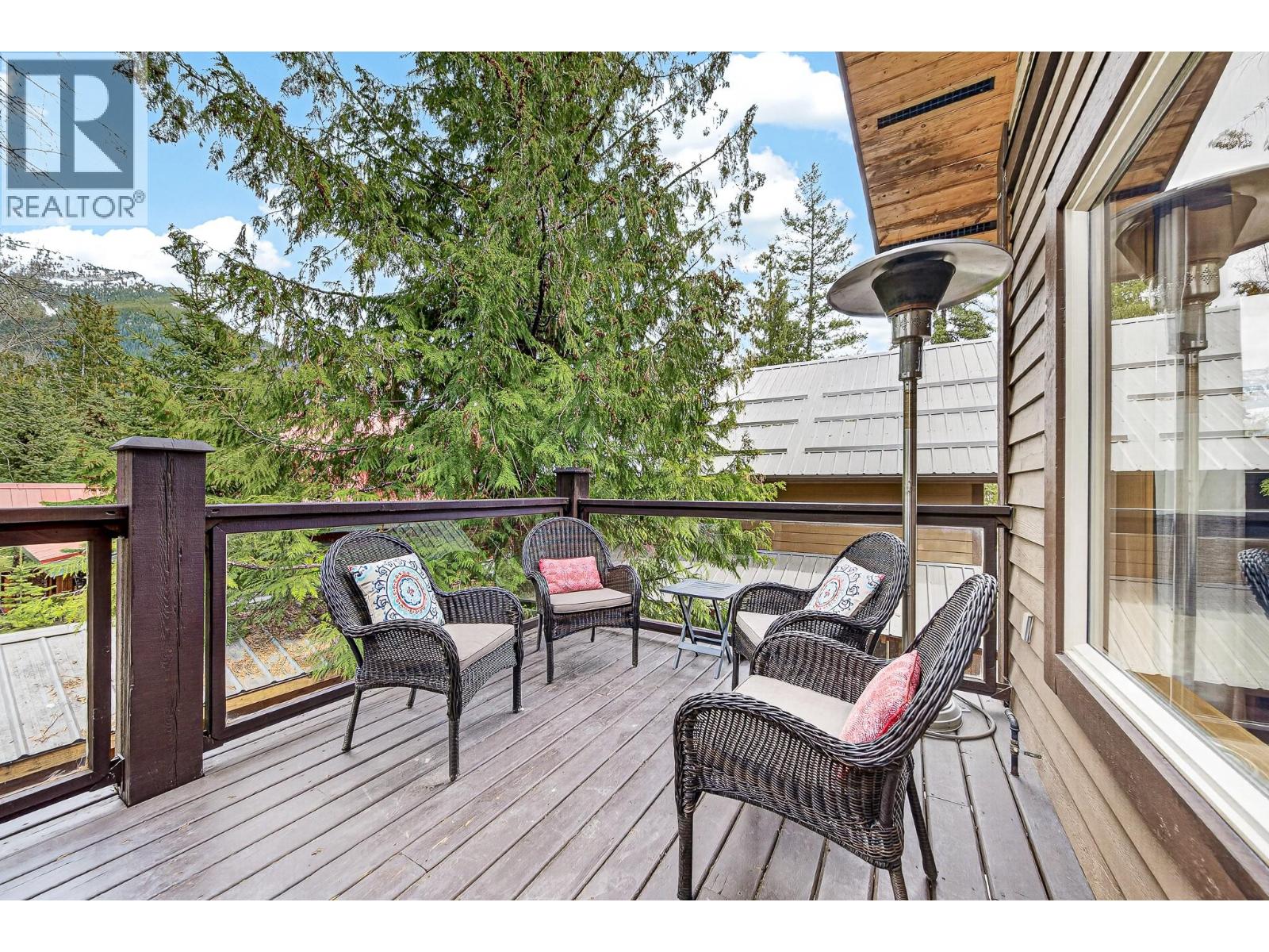 19 Alpine Trail Crescent - 36