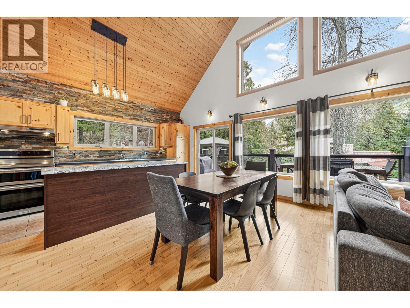19 Alpine Trail Crescent - 25