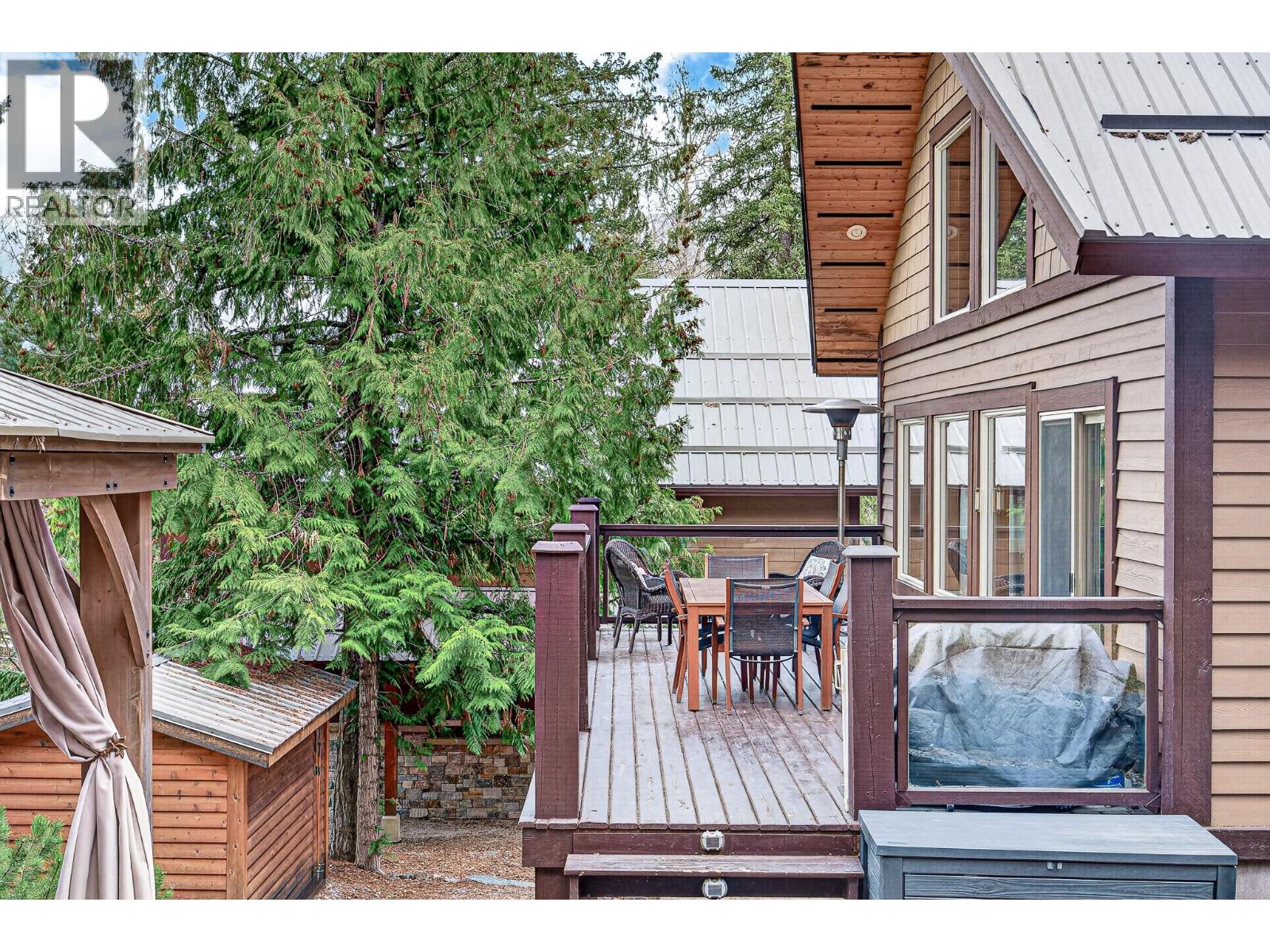 19 Alpine Trail Crescent - 55