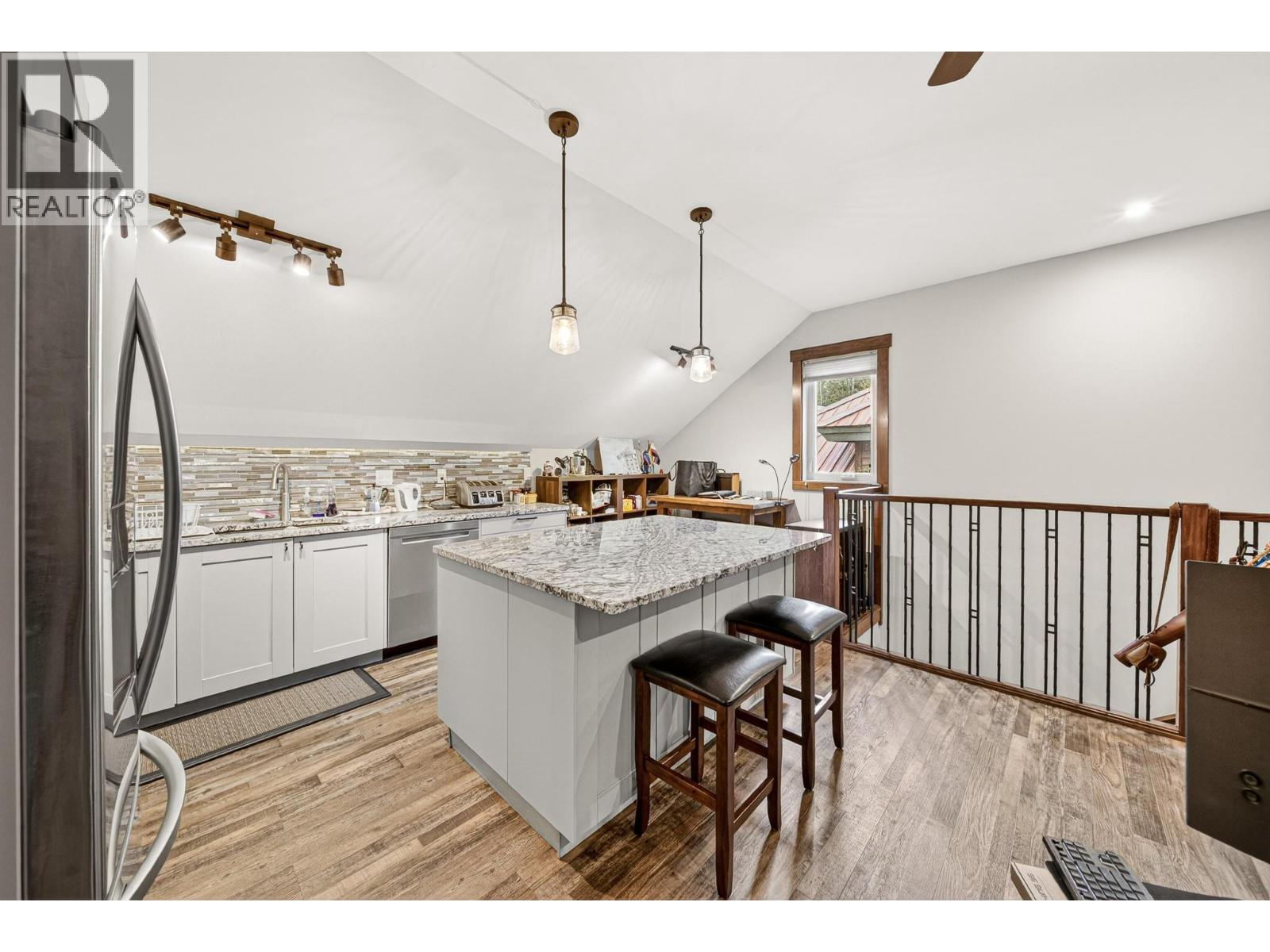 19 Alpine Trail Crescent - 50