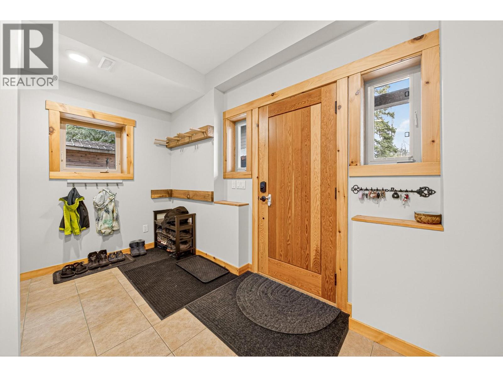 19 Alpine Trail Crescent - 13