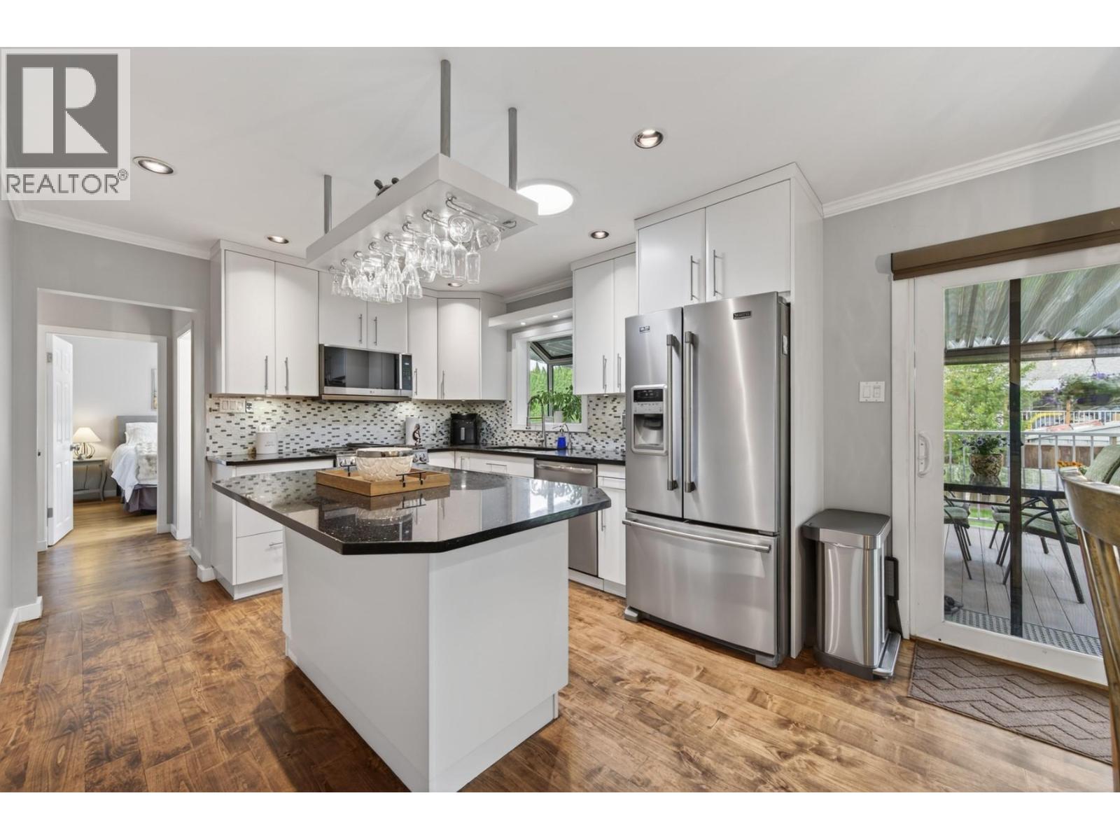 625 BRANDON Avenue - 5