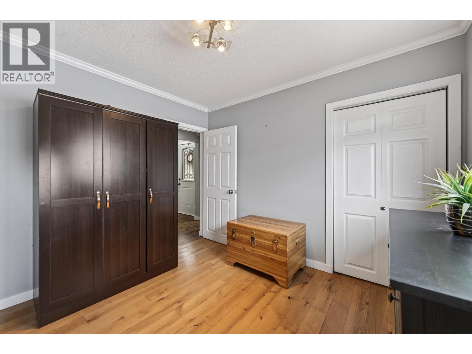 625 BRANDON Avenue - 19