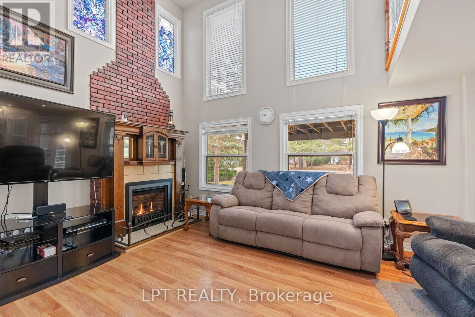 33810 DARRYL COURT - 11