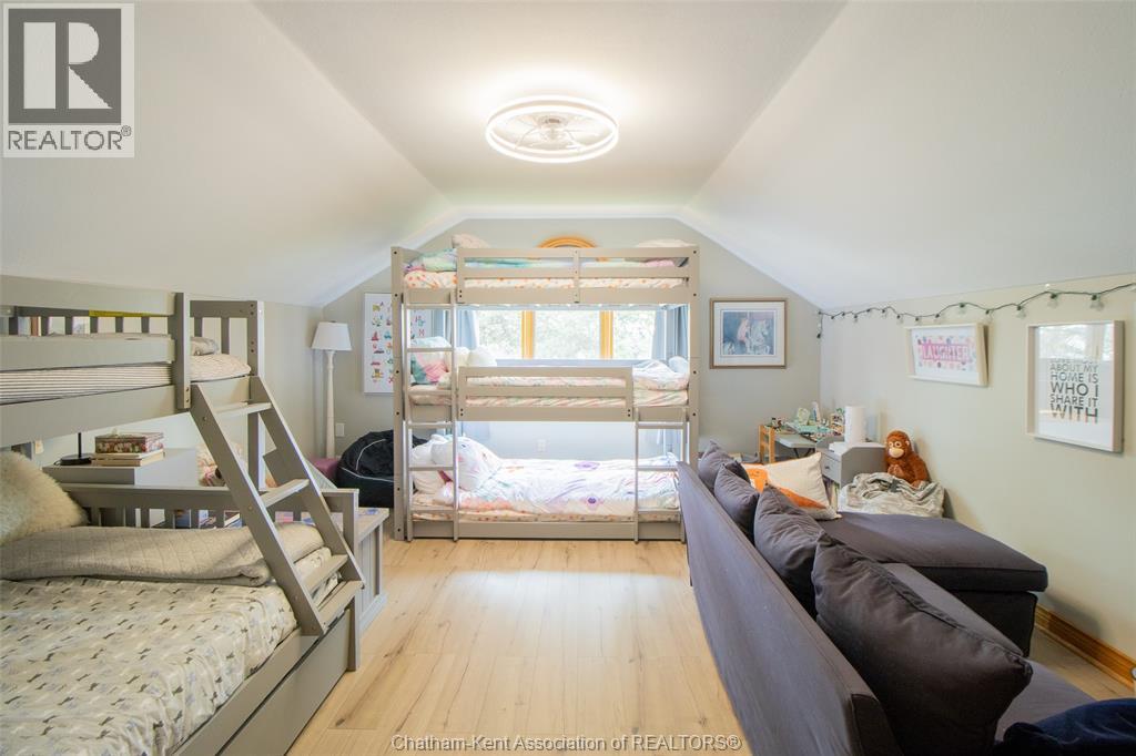 18116 3RD AVENUE - 36