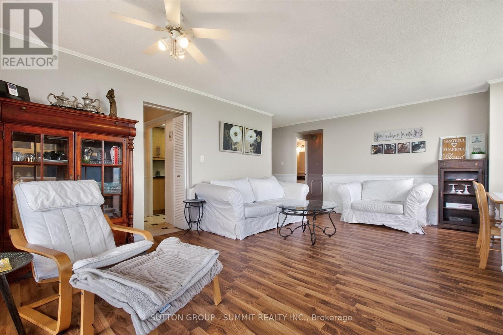 #1606 1535 LAKESHORE ROAD E - 9