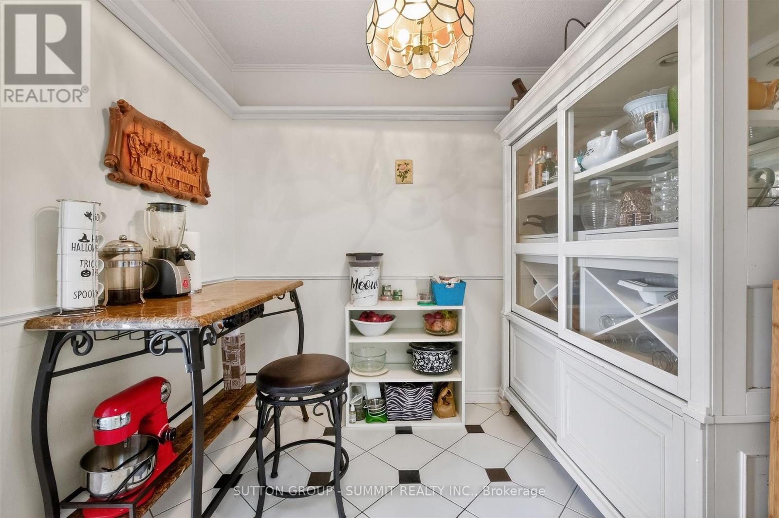 #1606 1535 LAKESHORE ROAD E - 6