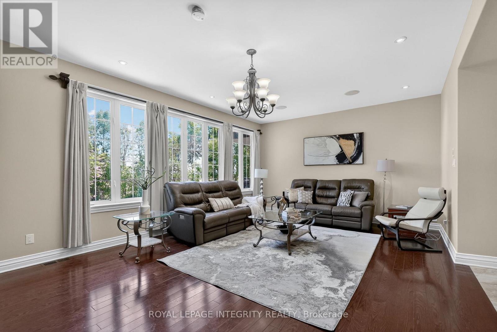 6 Bed, 4 Bath House for Sale in Ottawa – 2754 EAGLESON ROAD, Ottawa – MLS# X13428786 - Image 7