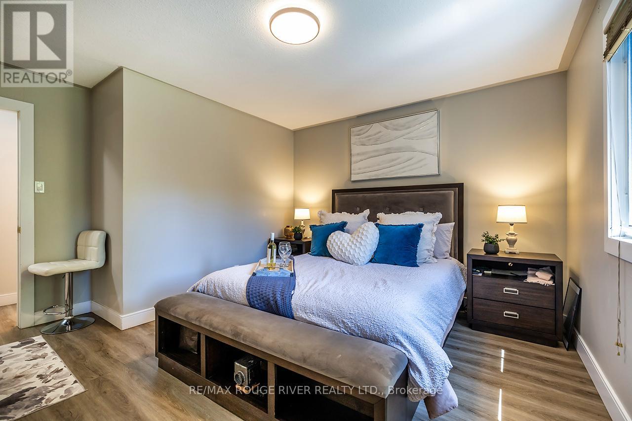 640 PINEWOOD DRIVE - 19