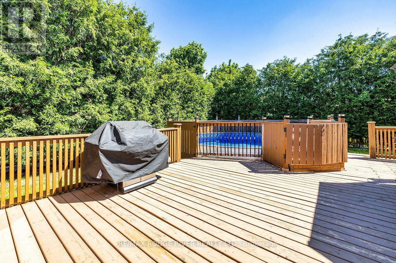 640 PINEWOOD DRIVE - 42