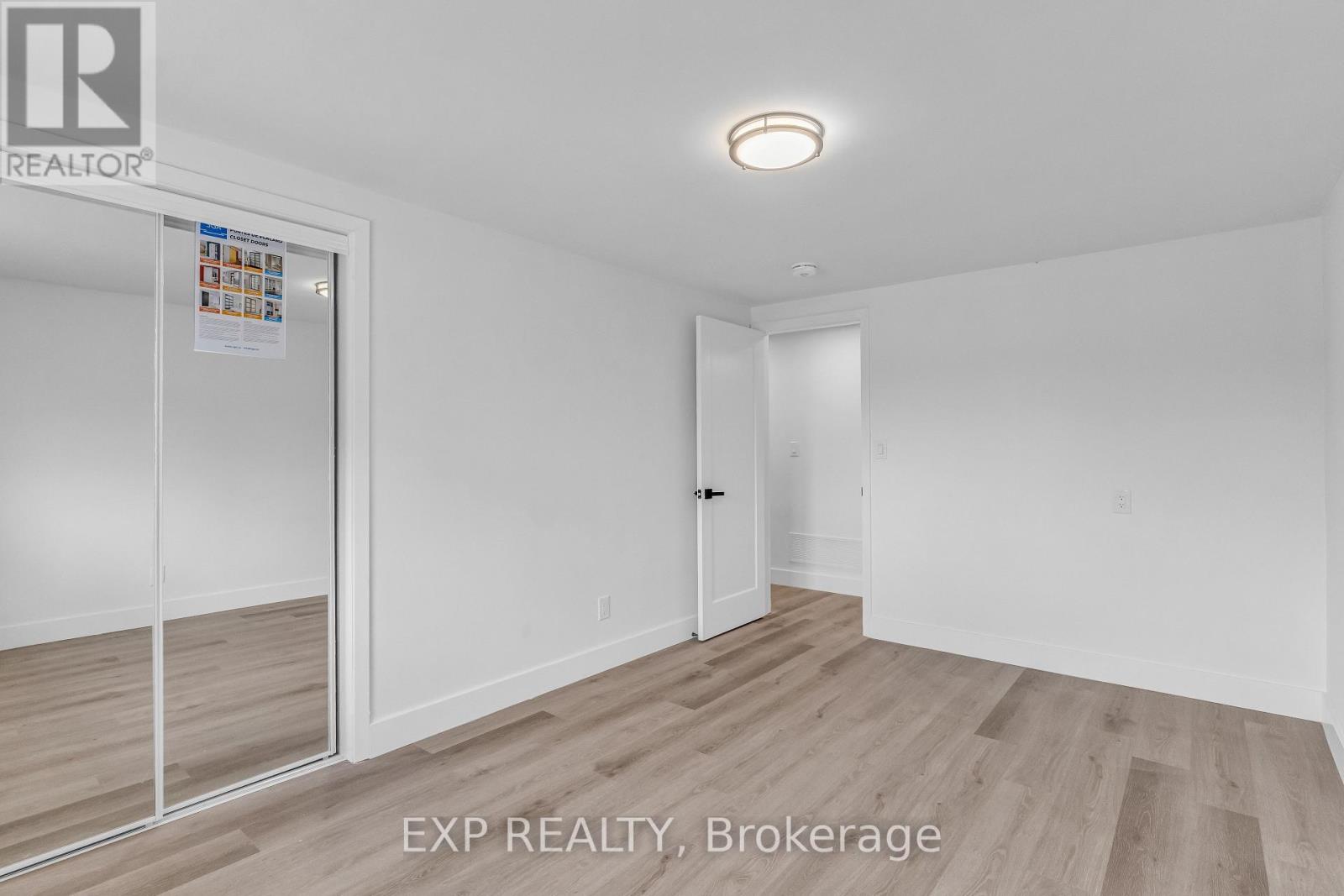 113 GREEN ROAD - 17