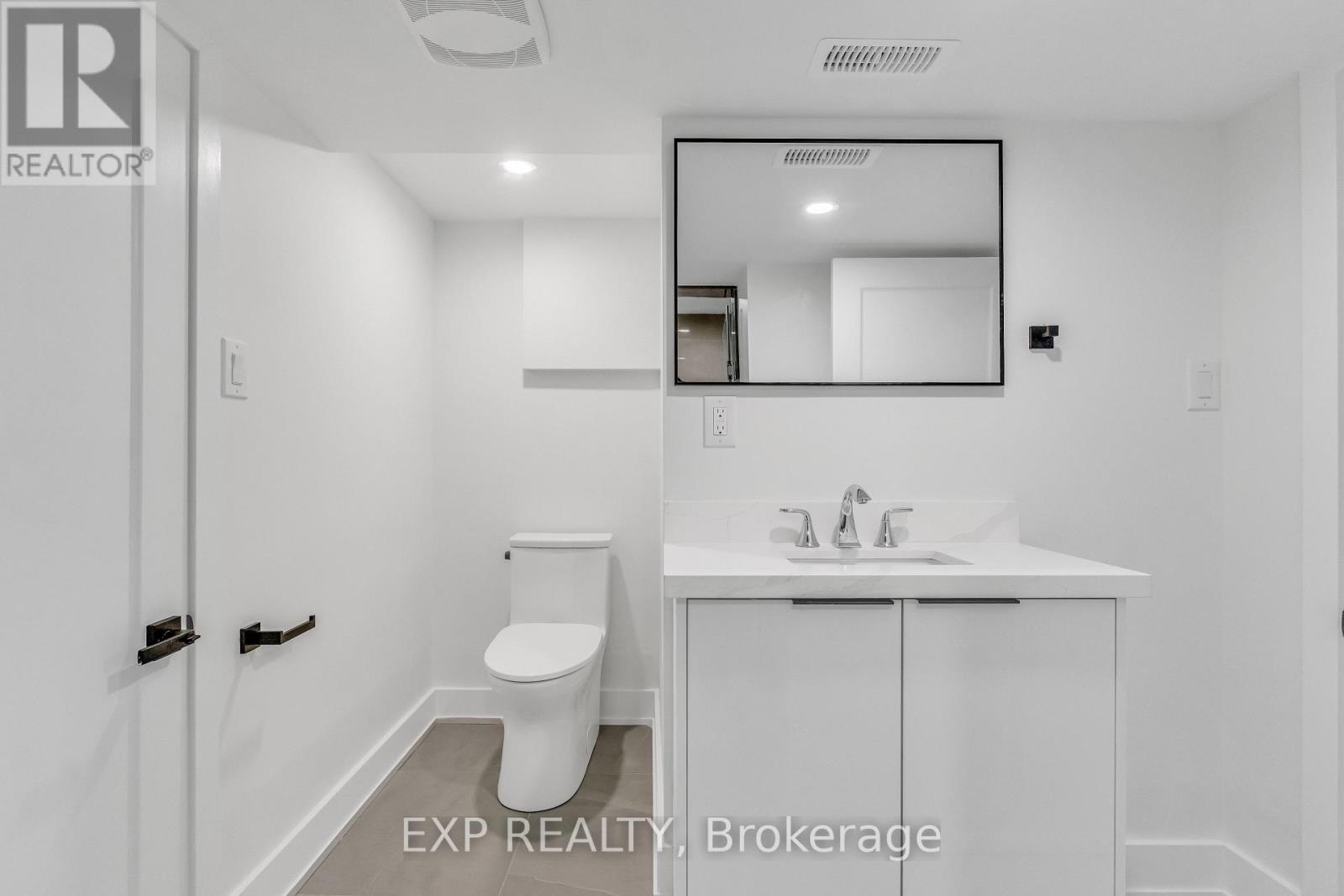 113 GREEN ROAD - 33