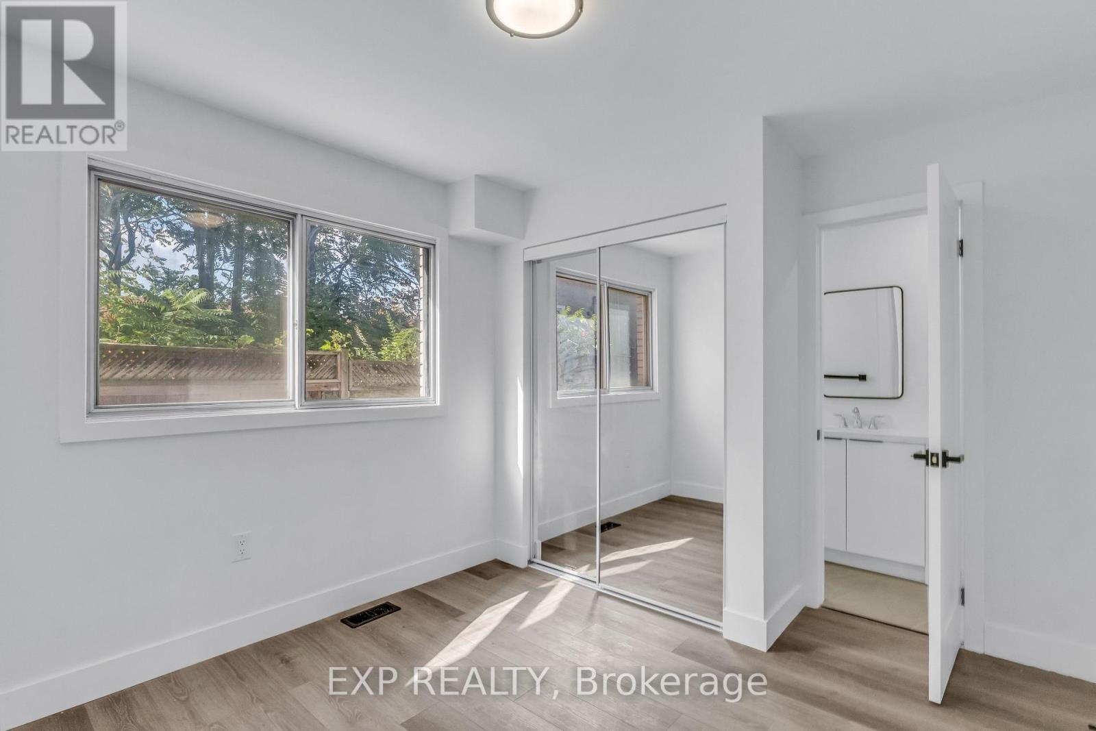 113 GREEN ROAD - 9