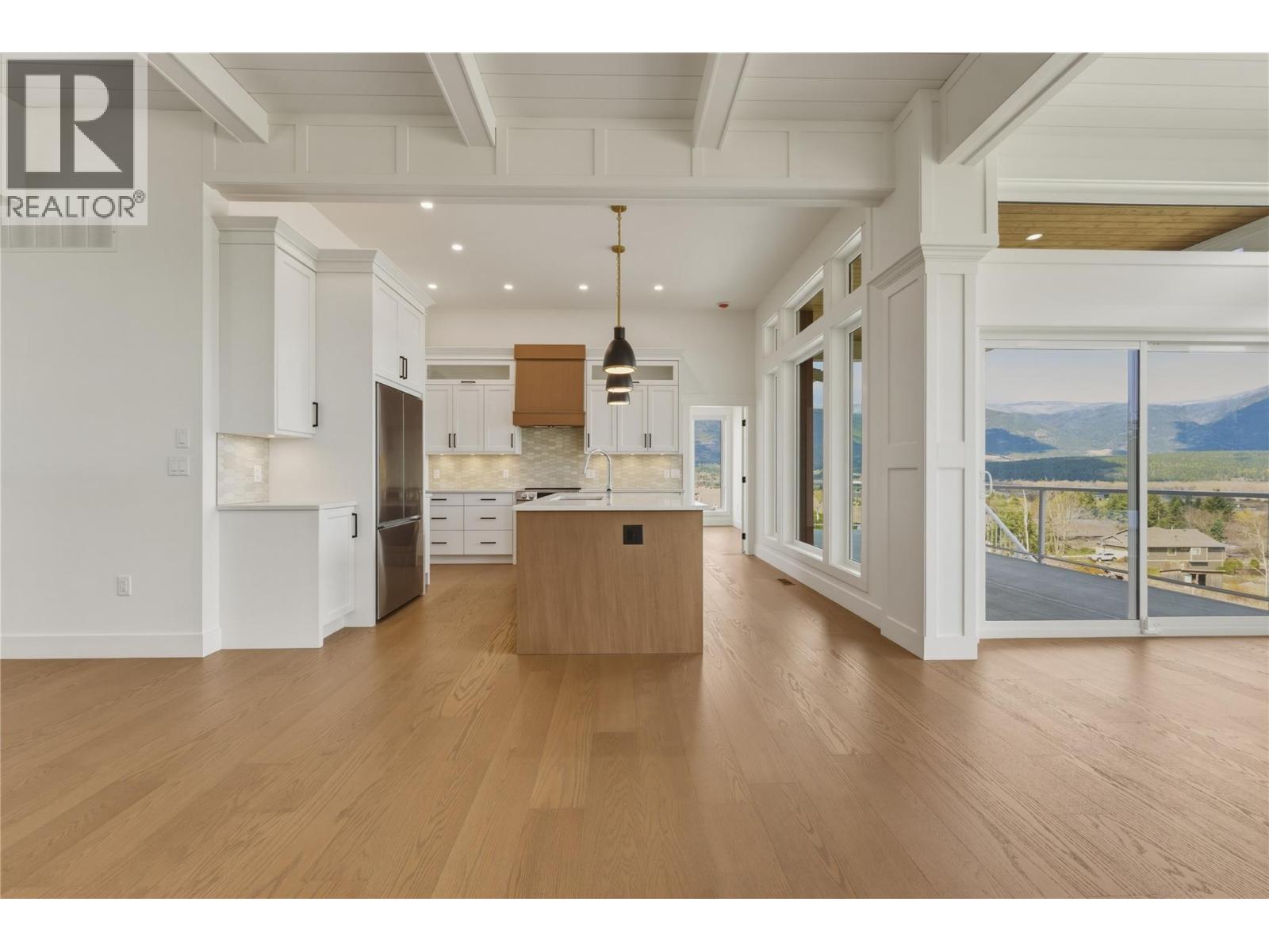 931 25 Avenue SW - 5