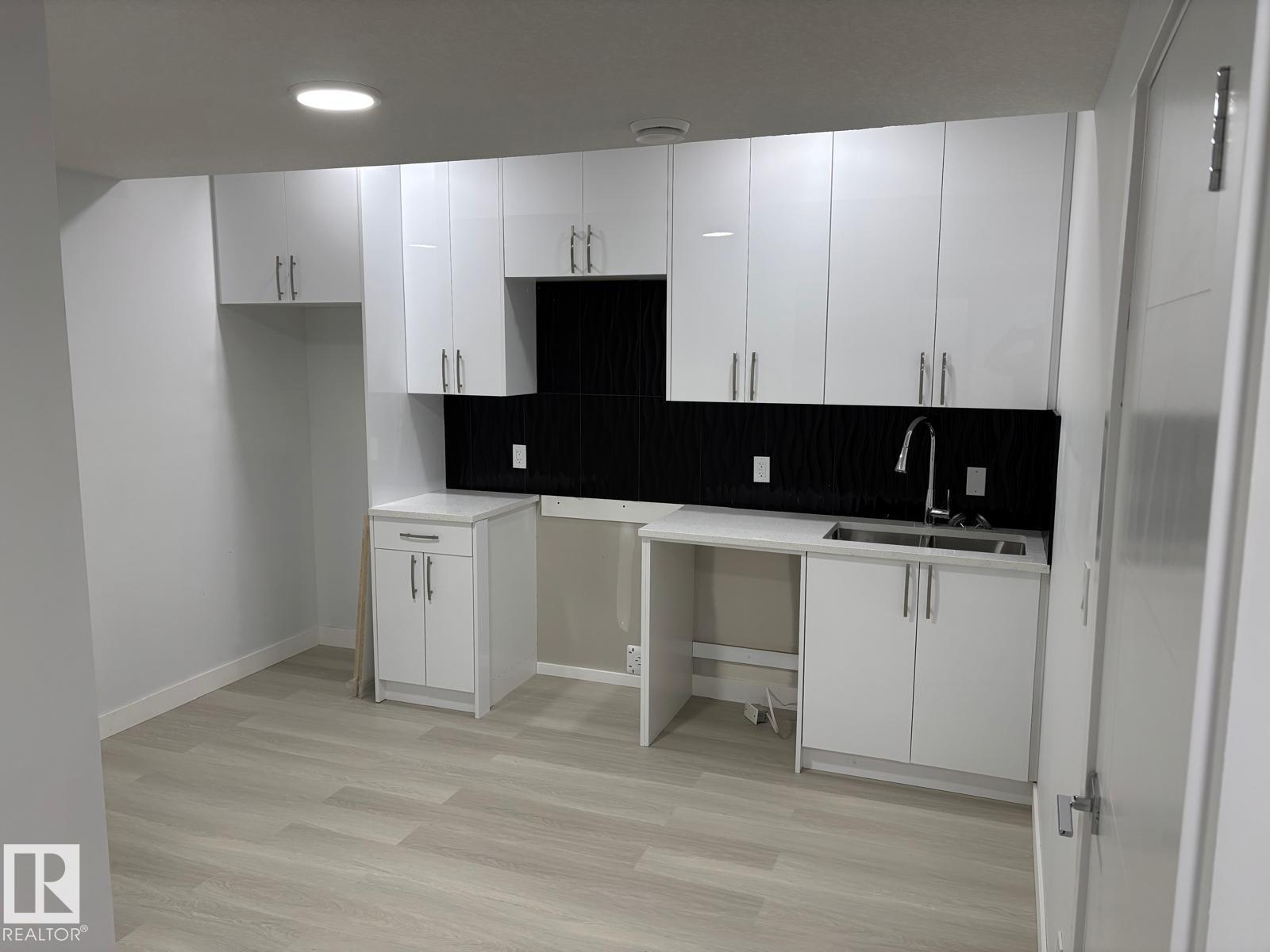 8090 KIRIAK LI SW - 58