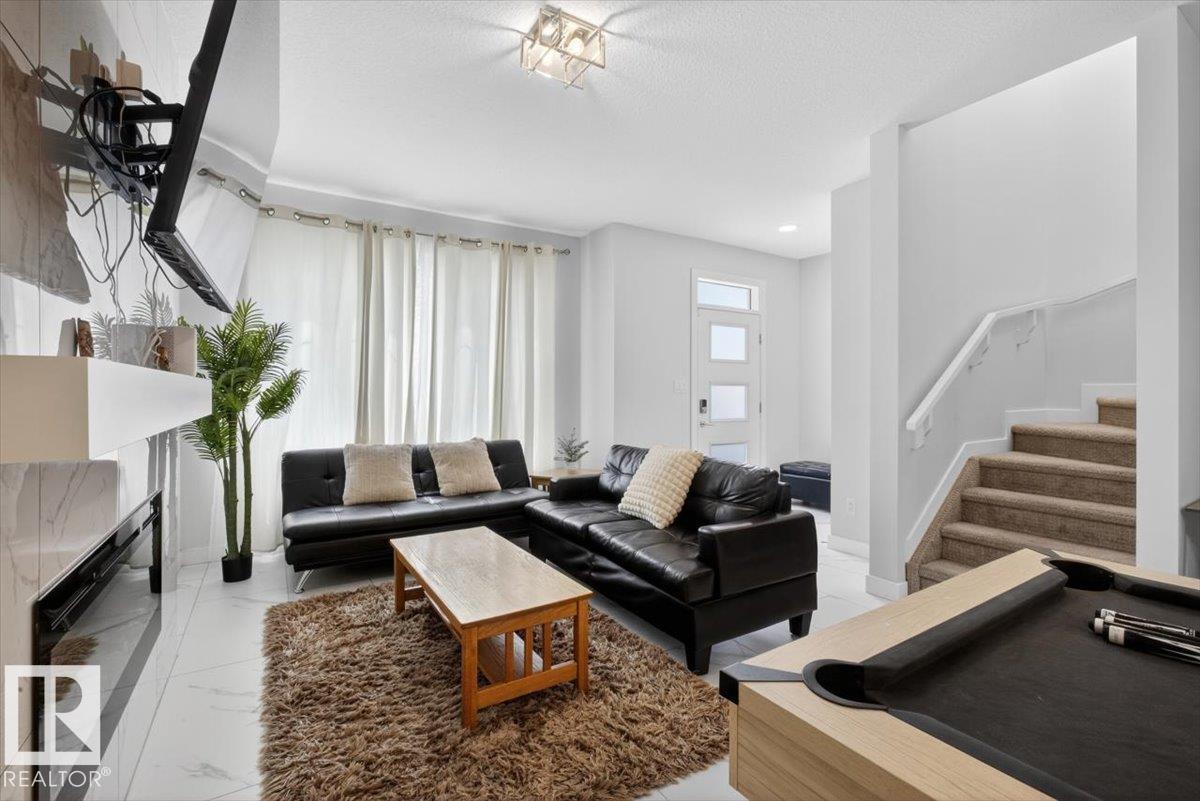 8090 KIRIAK LI SW - 9
