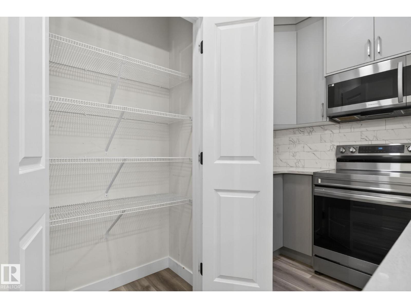 2628 200 ST NW NW — photo 11