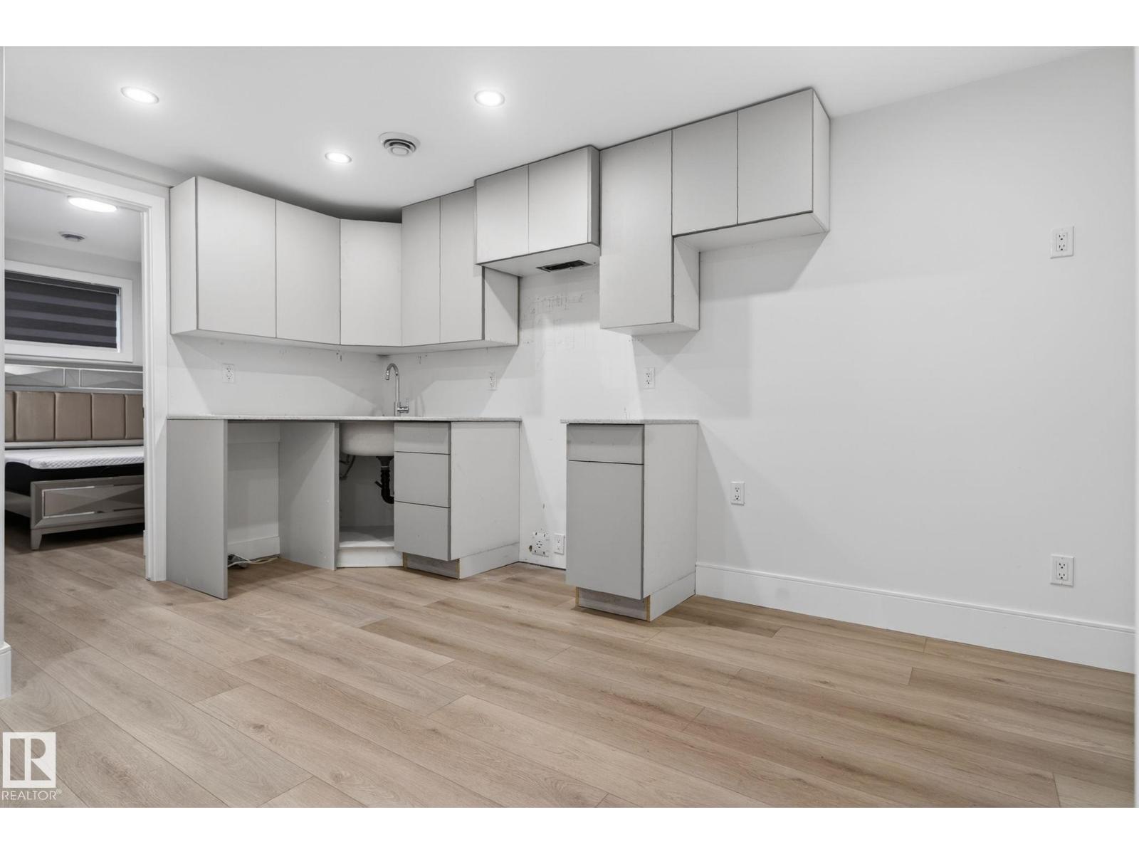2628 200 ST NW NW — photo 38