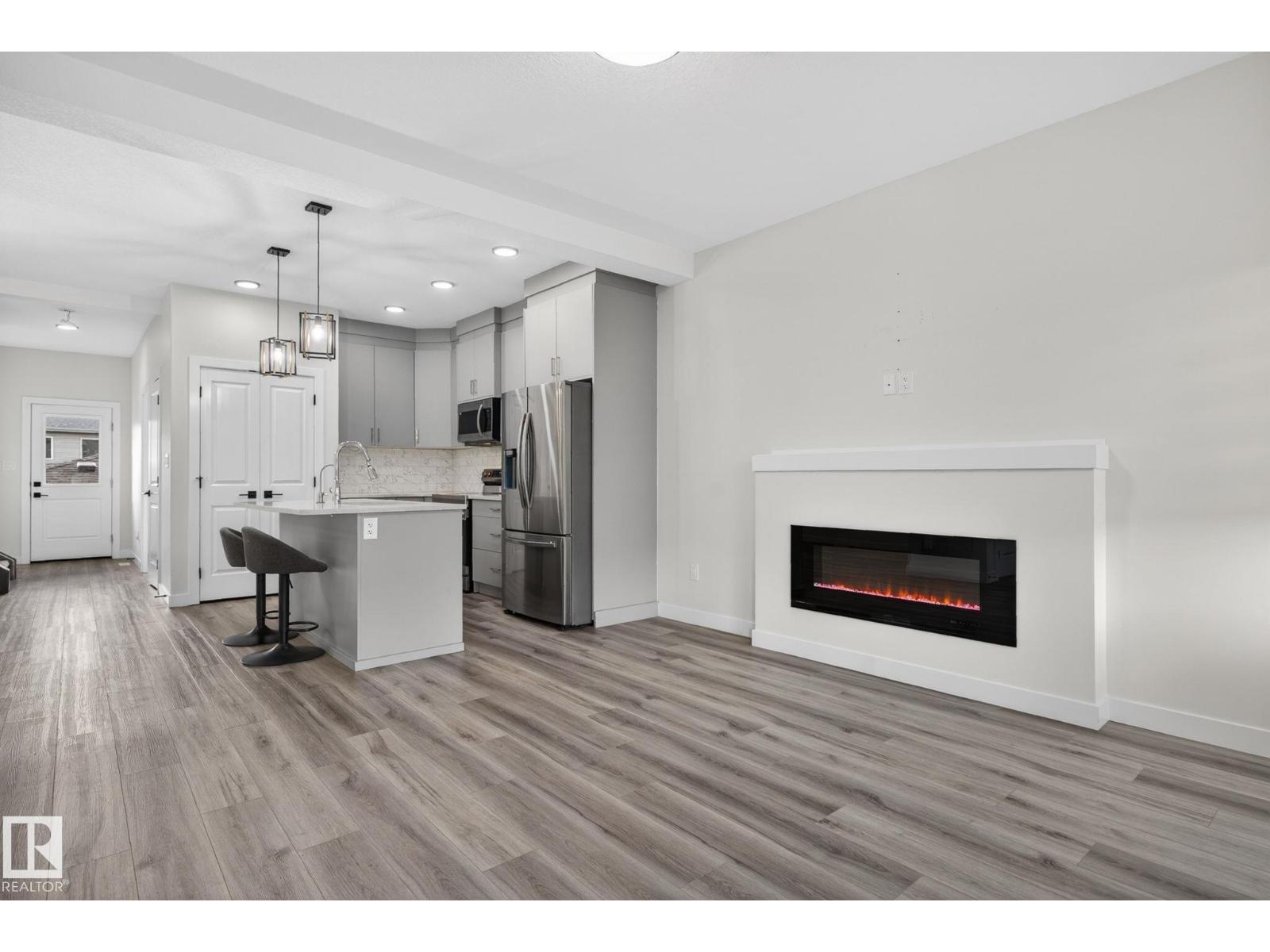 2628 200 ST NW NW — photo 7