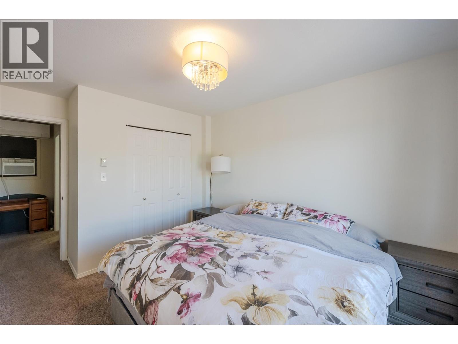 #106 1006 King Street - 30
