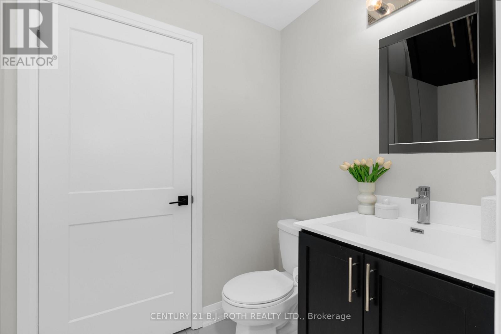89 LIGHTFOOT DRIVE - 22