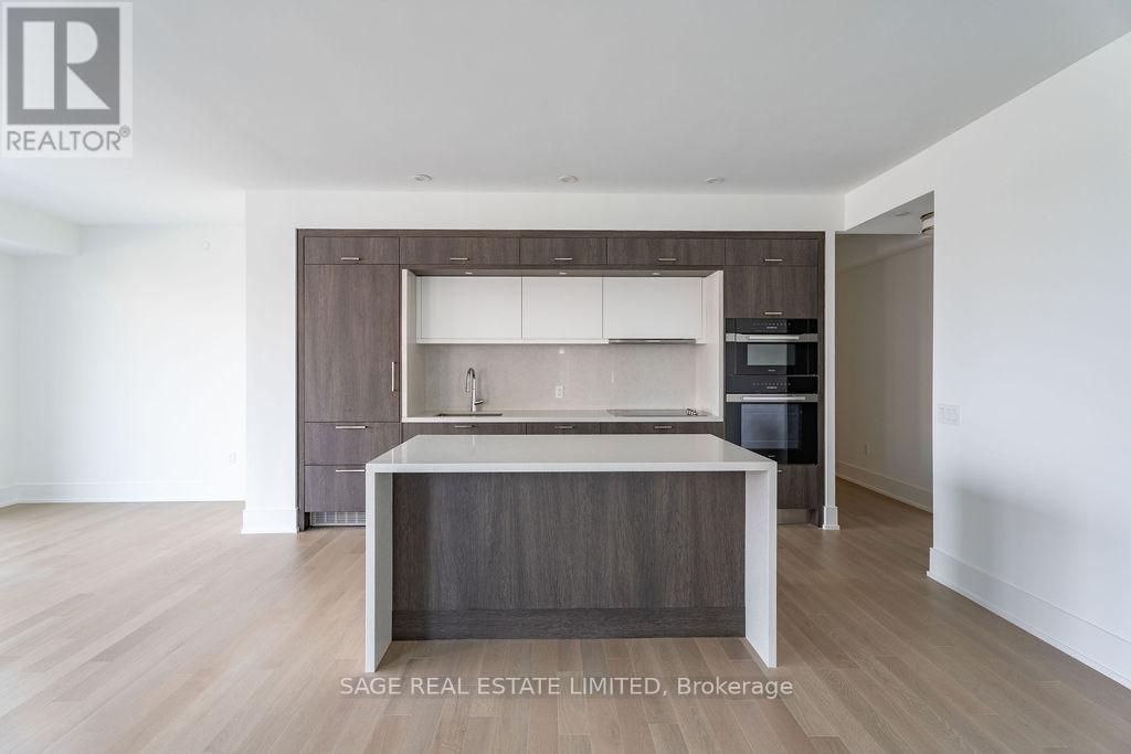 Listing photo of 1103 - 30 INN ON THE PARK DRIVE