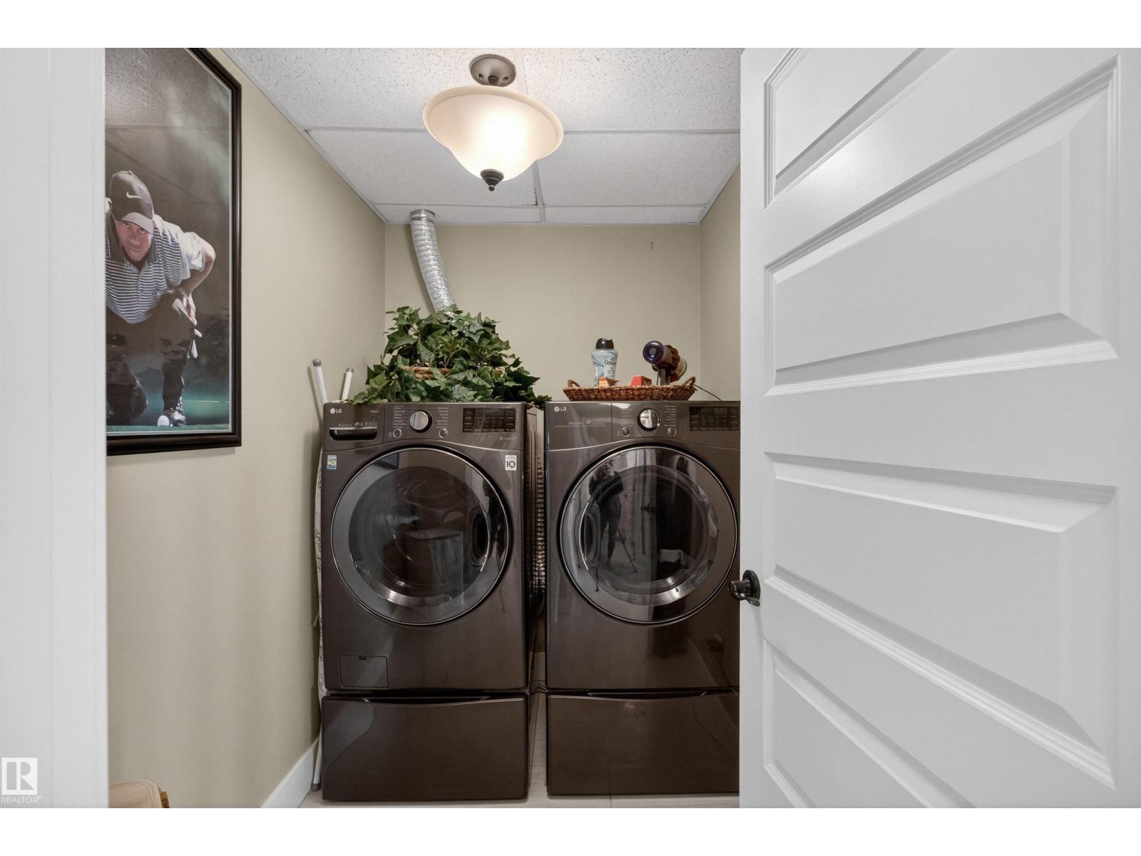 #405 1350 WINDERMERE WY SW — photo 32
