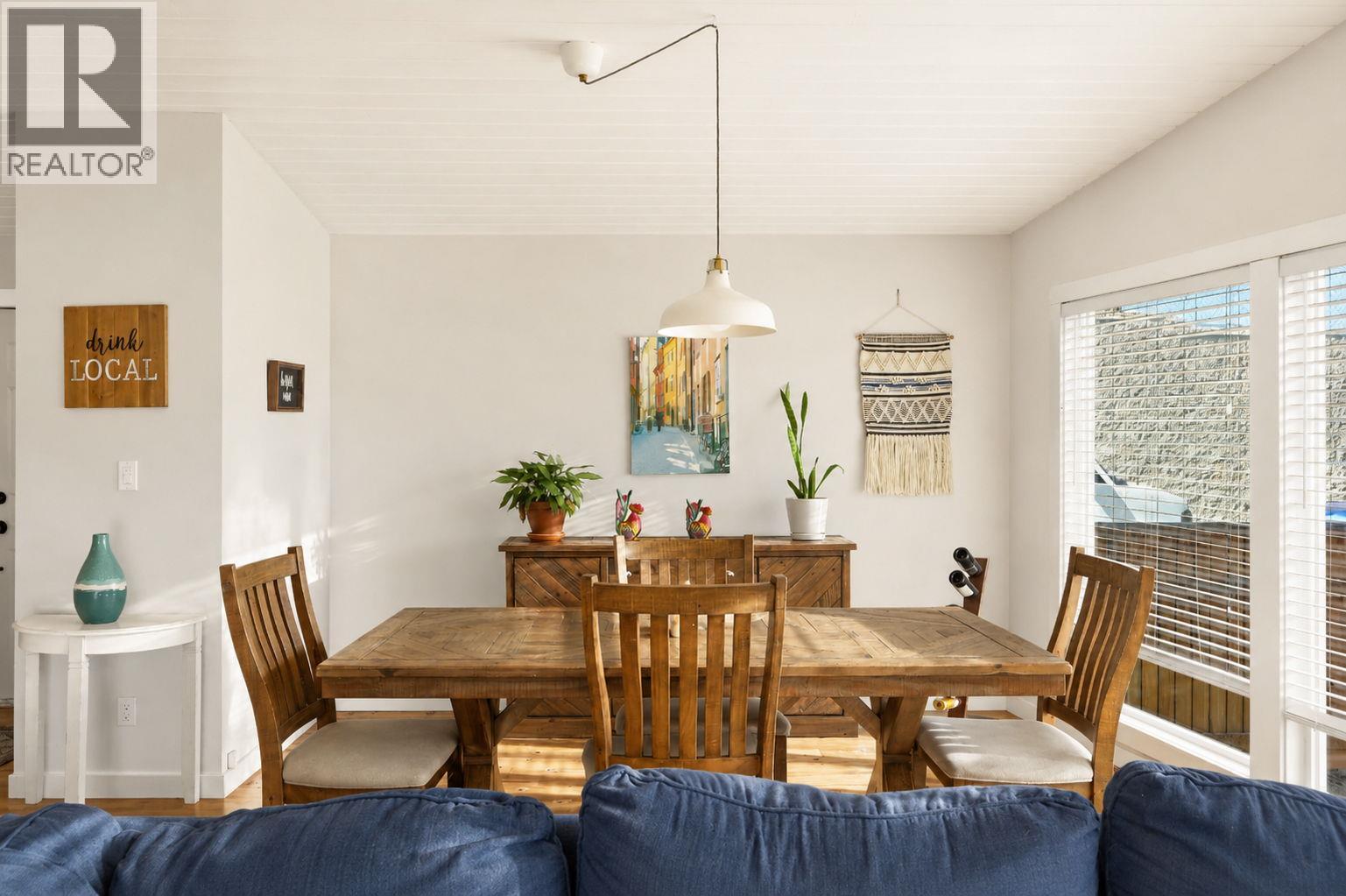 2853 Lower Glenrosa Road - Image 3