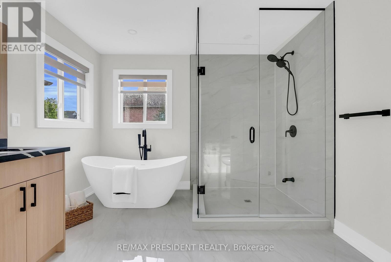 2362 BANKSIDE DRIVE - 27