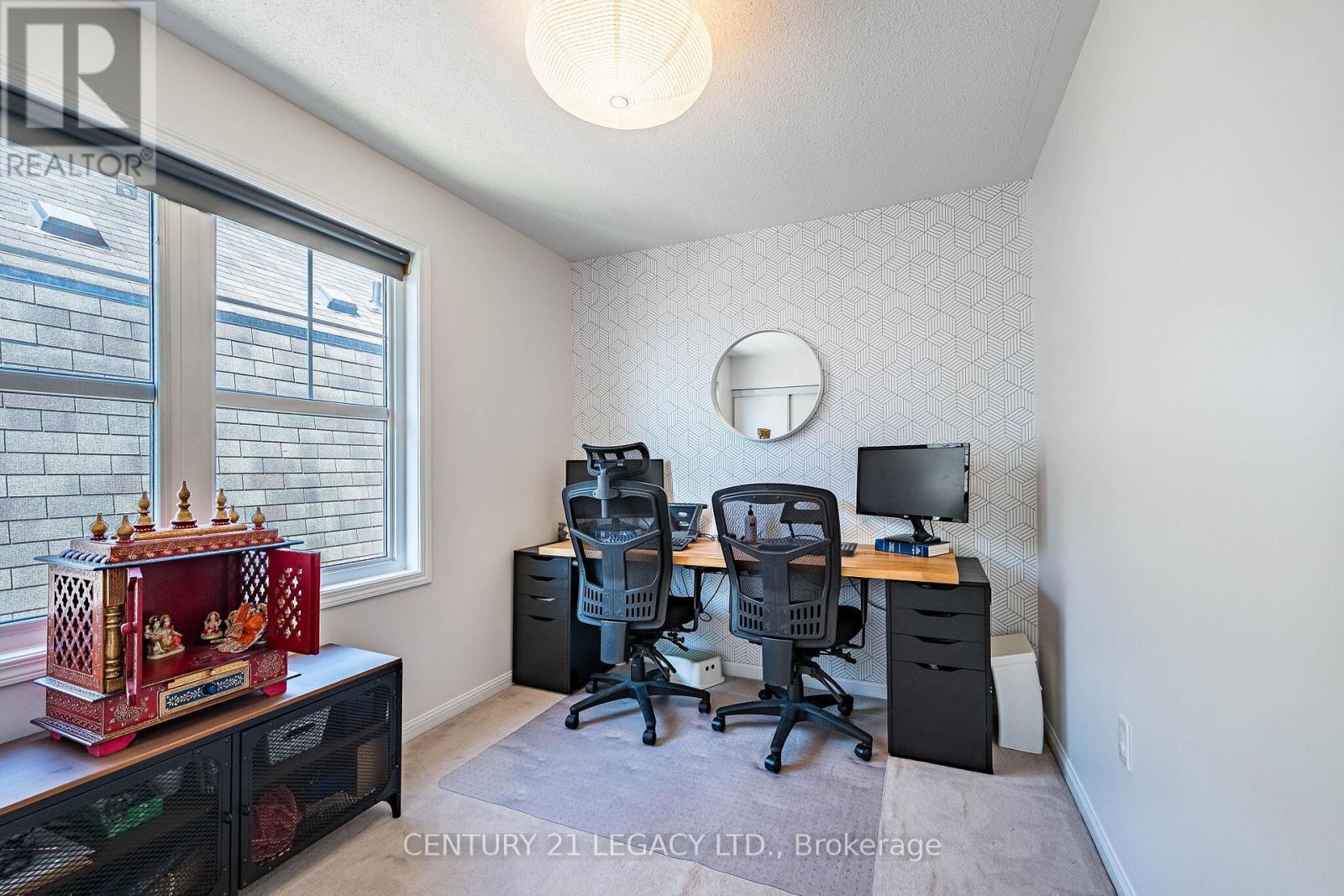 579 SPEYER CIRCLE N - 43