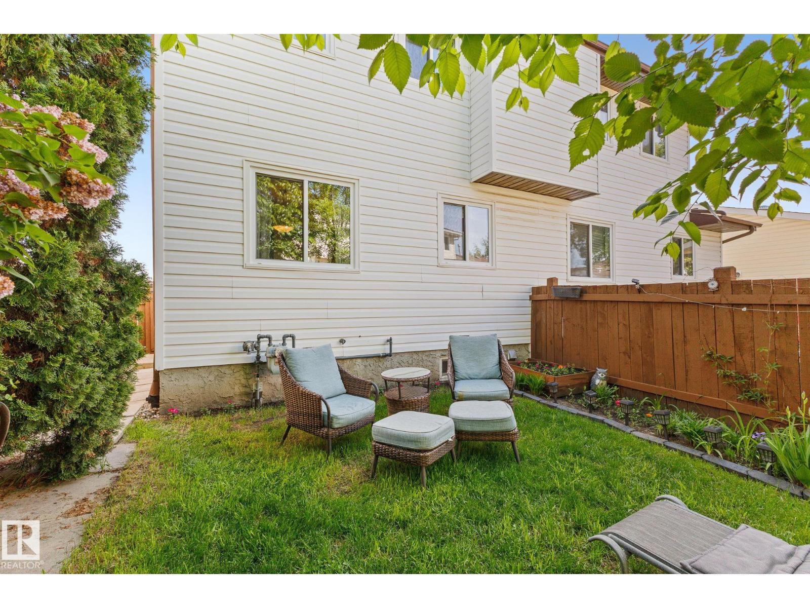17132 103 ST NW - 28
