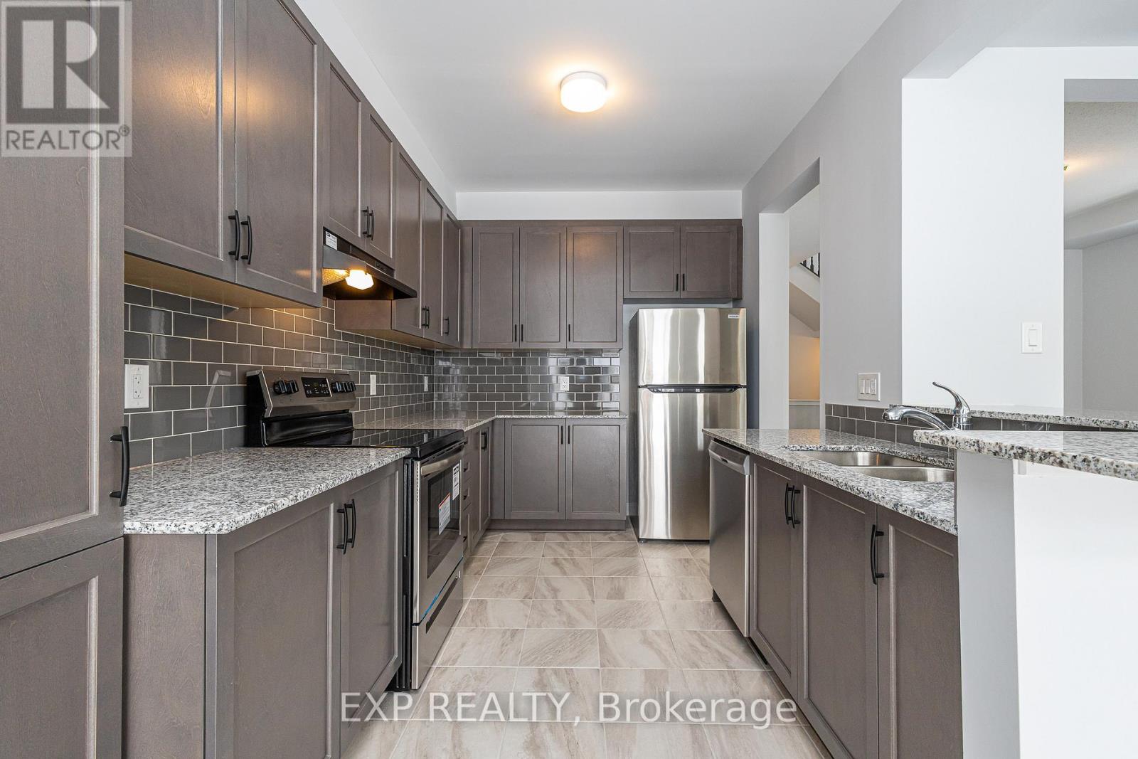 4 Bed, 3 Bath House for Rent in Ottawa – 210 ORMISTON CRESCENT, Ottawa – MLS# X13428884 - Image 1
