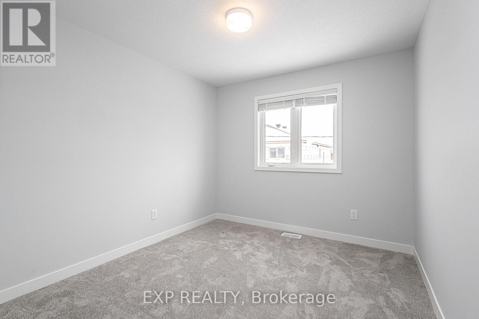 4 Bed, 3 Bath House for Rent in Ottawa – 210 ORMISTON CRESCENT, Ottawa – MLS# X13428884 - Image 11