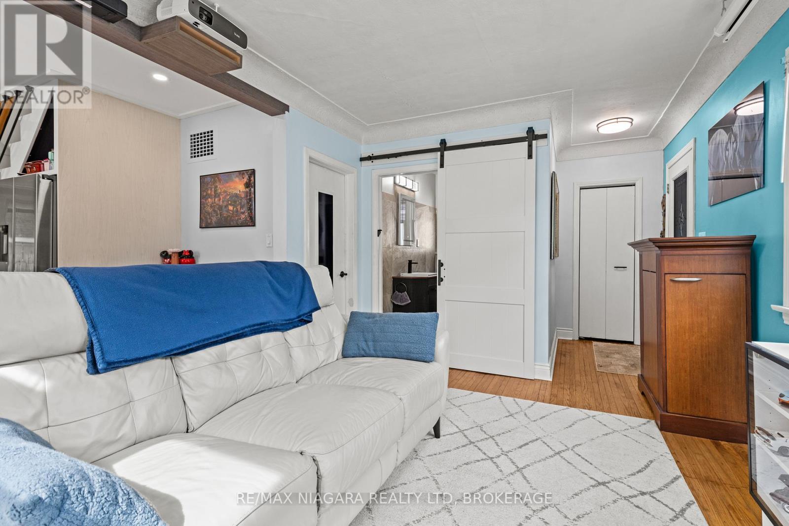 5025 ALBERT STREET - 11